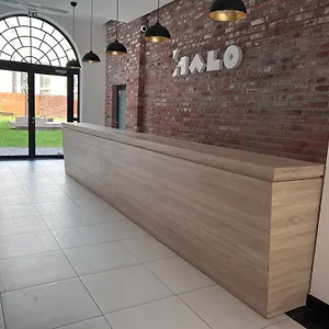 Z Balkonem I Parkingiem Wrocław